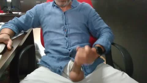 sexzob_81 online show from 06/05/26, 02:45