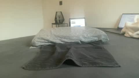 Snapshot of sf_oppss96 chatting on 06/23/26, 08:45 sf_oppss96 online show from 06/23/26, 08:45