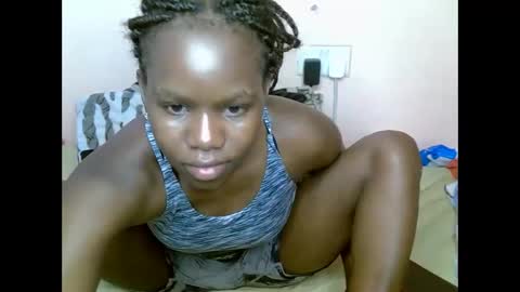 shaa_loon online show from 10/18/25, 08:15