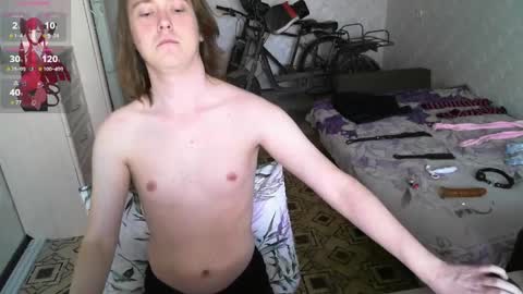 shad0wfemb0y online show from 04/01/26, 11:22