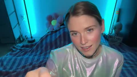 shadebabe online show from 11/16/25, 08:42