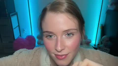 shadebabe online show from 04/08/26, 02:00