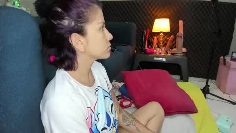 shadia online show from 09/28/25, 09:14