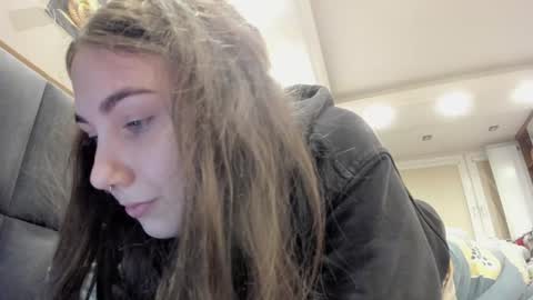 Snapshot of shadow_raffi chatting on 12/02/24, 01:36 shadow_raffi online show from 12/02/24, 01:36