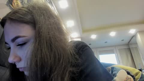 Snapshot of shadow_raffi chatting on 12/22/24, 11:22 shadow_raffi online show from 12/22/24, 11:22