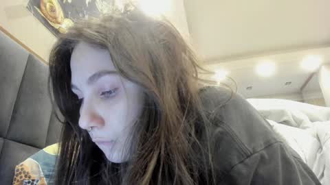 Snapshot of shadow_raffi chatting on 02/01/25, 12:58 shadow_raffi online show from 02/01/25, 12:58