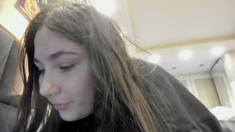 Snapshot of shadow_raffi chatting on 02/23/25, 02:25 shadow_raffi online show from 02/23/25, 02:25