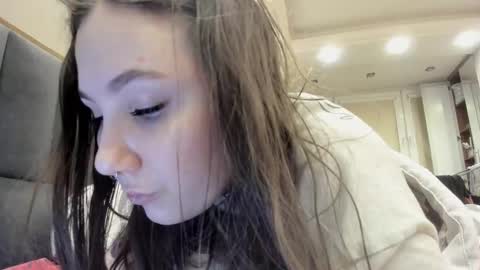 Snapshot of shadow_raffi chatting on 03/07/25, 12:15 shadow_raffi online show from 03/07/25, 12:15