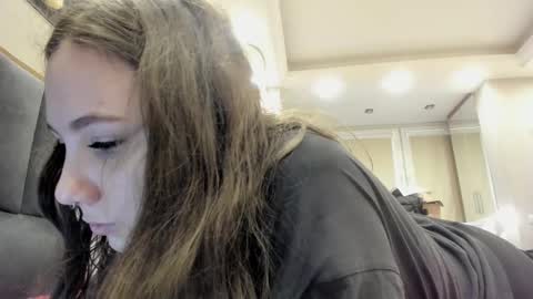 Snapshot of shadow_raffi chatting on 03/09/25, 02:43 shadow_raffi online show from 03/09/25, 02:43