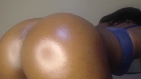 Shadow online show from 09/24/25, 02:04