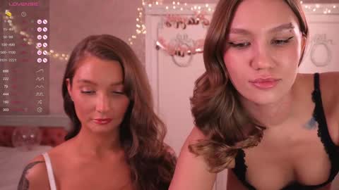 Sindy and Nancy  Next stream 1 December  online show from 12/18/24, 05:31