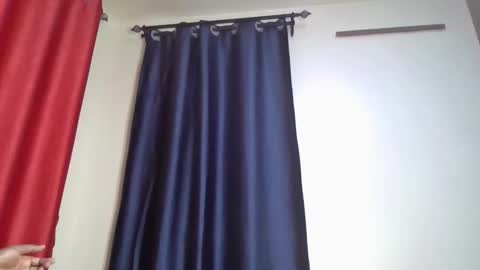 val online show from 04/19/26, 03:22