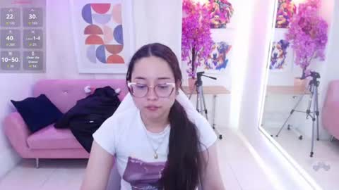 Snapshot of shady_bug chatting on 07/19/26, 12:42 Shady online show from 07/19/26, 12:42