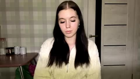 Eva online show from 04/21/26, 05:50