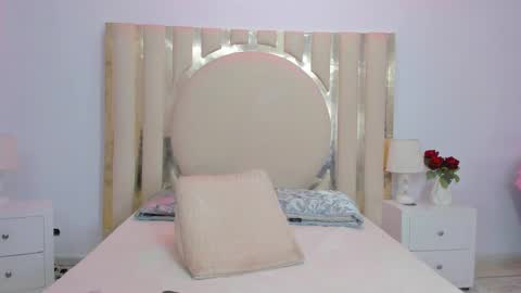 Snapshot of shainabonne chatting on 01/07/25, 11:03 Shaina online show from 01/07/25, 11:03