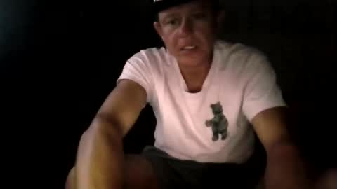 Snapshot of shake_something chatting on 05/26/26, 06:48 Stroke Smoke online show from 05/26/26, 06:48