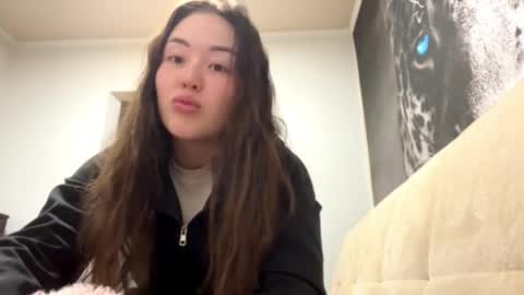 Hana online show from 12/01/25, 02:38