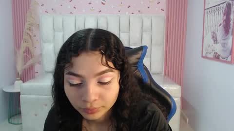 Shalon  online show from 10/08/25, 01:42