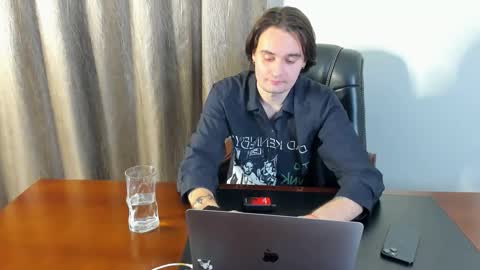 Snapshot of shame_onme chatting on 10/30/25, 12:34 shame online show from 10/30/25, 12:34