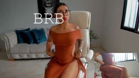 Snapshot of shanabellucy chatting on 01/26/25, 06:37 onlyfans shanabellucy online show from 01/26/25, 06:37