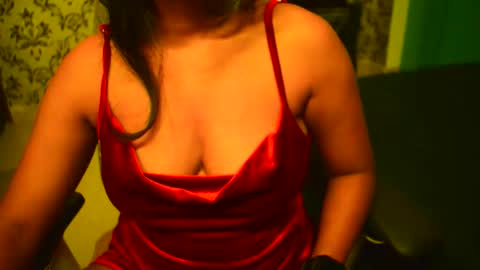 Snapshot of shanaya_indian chatting on 11/23/25, 02:17 shanaya indian online show from 11/23/25, 02:17