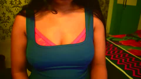 Snapshot of shanaya_indian chatting on 02/01/26, 02:21 shanaya indian online show from 02/01/26, 02:21
