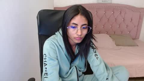 shanelle online show from 02/18/25, 06:15