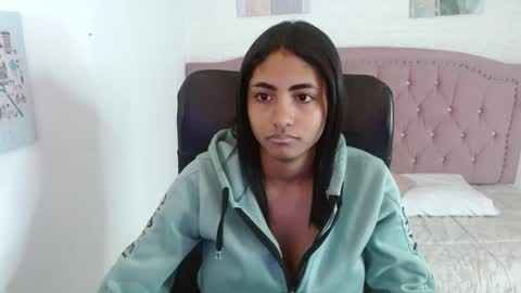 shanelle online show from 10/13/25, 03:06