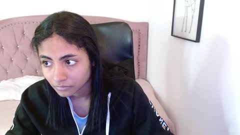 shanelle online show from 11/11/25, 03:06