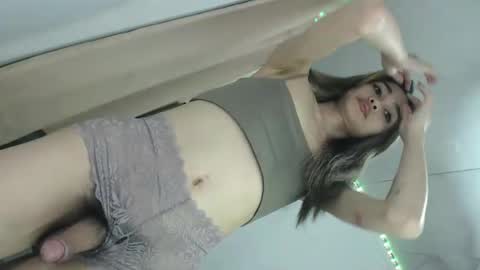 bini aiah online show from 09/27/25, 01:21