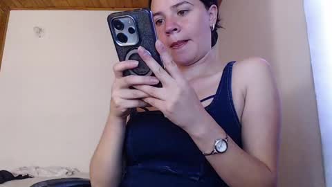 Snapshot of shanel_lozano chatting on 05/24/26, 04:23 shanel_lozano online show from 05/24/26, 04:23