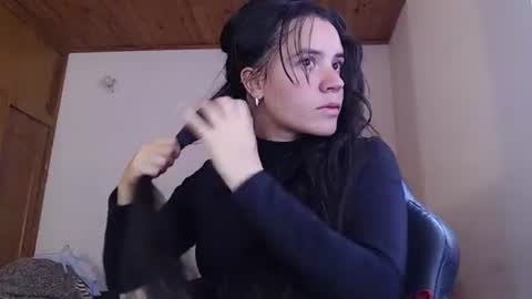 Snapshot of shanel_lozano chatting on 07/17/26, 06:02 shanel_lozano online show from 07/17/26, 06:02