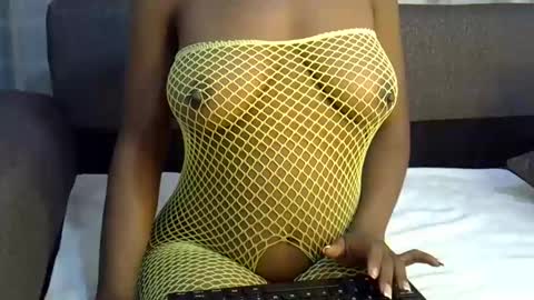 shanell kiss online show from 04/17/26, 01:30