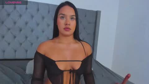 Snapshot of shanellblack chatting on 01/12/25, 02:30 ShanellBlack online show from 01/12/25, 02:30