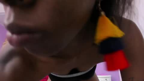 shanelle7 online show from 04/17/26, 01:25