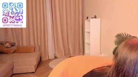 me name is Mia online show from 02/09/26, 05:17