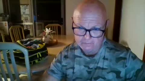 shaneo781570 online show from 04/19/26, 05:12