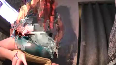 Snapshot of shania_bang chatting on 02/22/26, 06:24 shania_bang online show from 02/22/26, 06:24