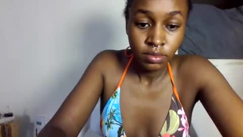 shania_sleigh online show from 04/19/26, 01:05