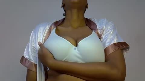 shanizz online show from 09/30/25, 05:23