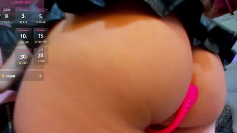 Shana online show from 09/13/25, 01:44