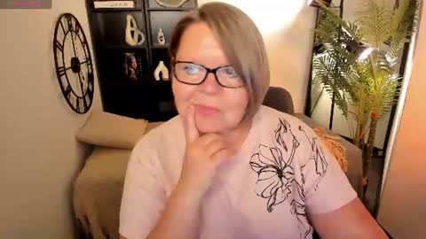 Shannon online show from 07/22/26, 01:03