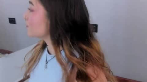 Shanntal  online show from 09/24/25, 08:01