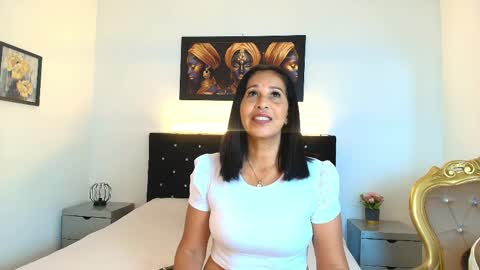  Shanon  online show from 04/20/26, 07:48