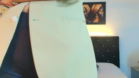 Snapshot of shanon_mature_ chatting on 05/06/26, 07:08 Shanon online show from 05/06/26, 07:08
