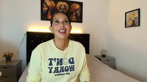 Snapshot of shanon_mature_ chatting on 06/05/26, 07:08 Shanon online show from 06/05/26, 07:08