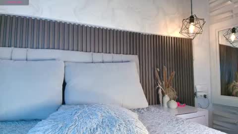 SHANON online show from 03/26/26, 07:19