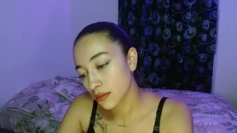 Snapshot of shantal_d03 chatting on 01/16/25, 02:30 shantal_d03 online show from 01/16/25, 02:30