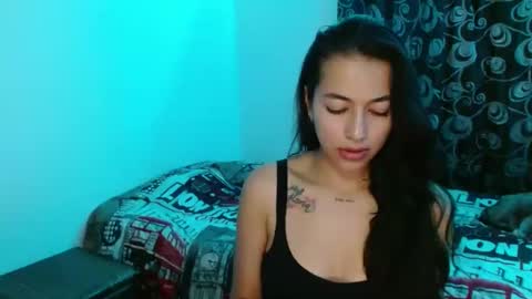 Snapshot of shantal_d03 chatting on 02/21/25, 04:18 shantal_d03 online show from 02/21/25, 04:18