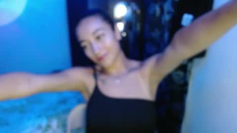 Snapshot of shantal_d03 chatting on 09/18/25, 11:07 shantal_d03 online show from 09/18/25, 11:07